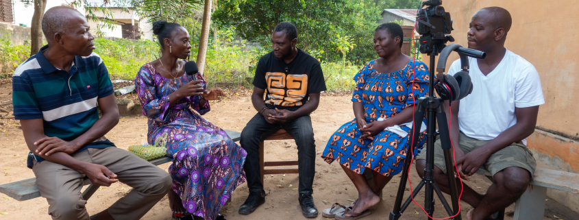Dernière étape de notre mission de plusieurs jours au Togo : la ville de Notsé, située à 100 km au nord de la capitale, Lomé. C'est ici que nous sommes allés à la rencontre des équipes de la radio Moisson Finale.